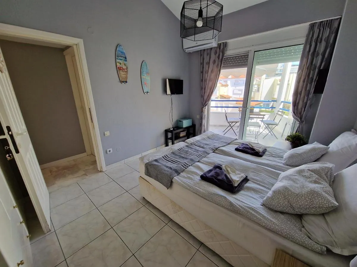 Holiday home Jani'S Beach House Neo Epivates