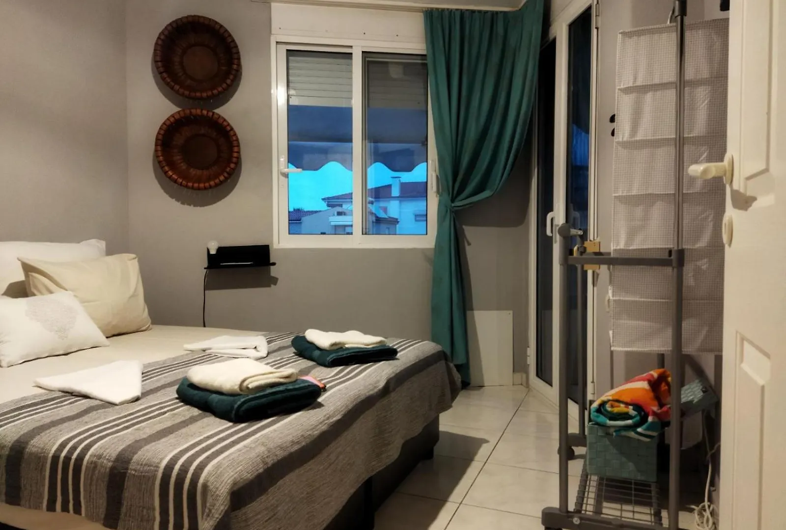 Jani'S Beach House Neo Epivates 0*,